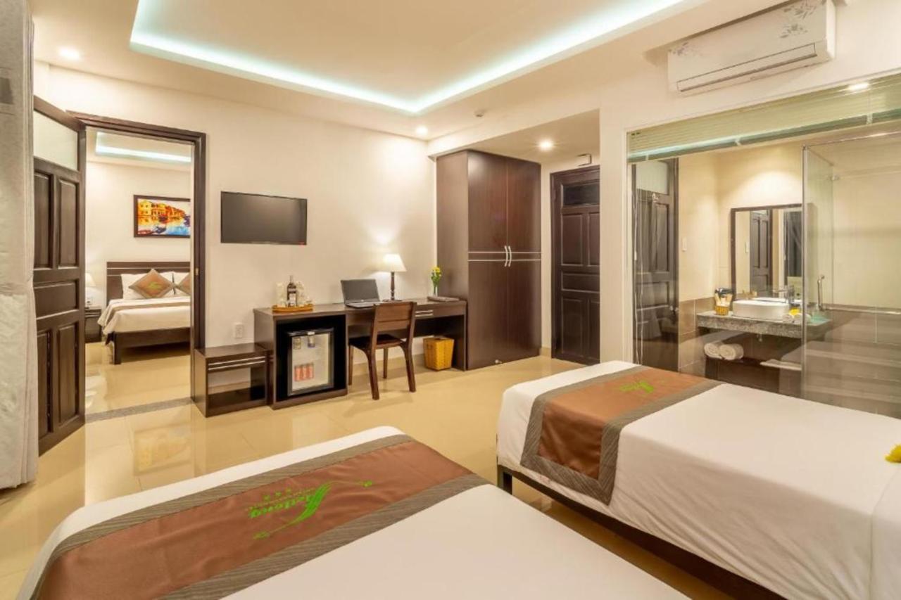 Hotel Front Beach Hoi An Esterno foto